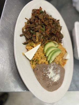 Bistec a la mexicana