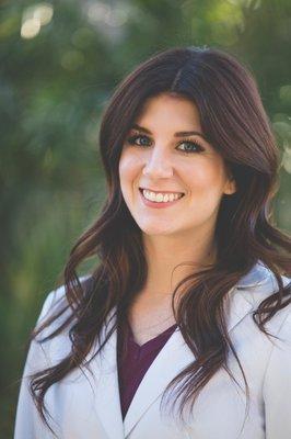 Jenna Kent, LE Aesthetician Instructor Certified Holistic Health Coach