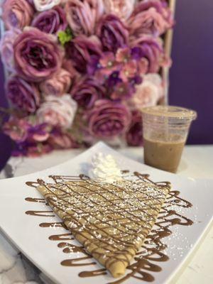 Nutella crepe with mocha latte!