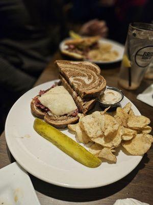 Roast beef sandwich