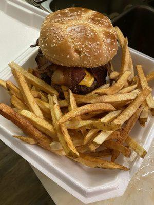 Bacon cheeseburger with french fries