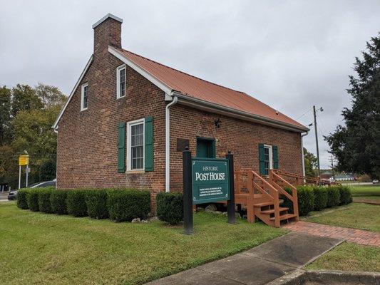 Old Post House Historical Marker, Clarksville