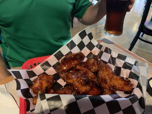 Sweet Chili Wings and Ranch