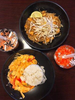 Thai Red Curry with Tofu & Pad Thai with Tofu, Thai Tea with tapioca pearls