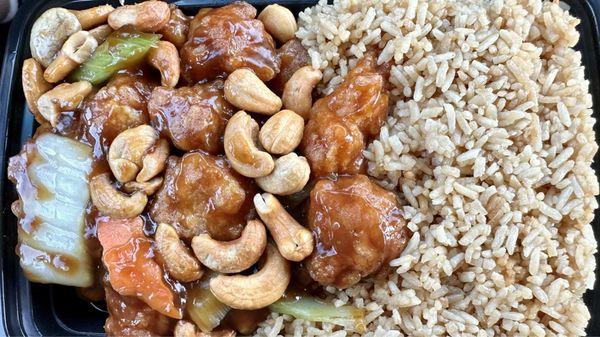 Cashew Chicken & Rice