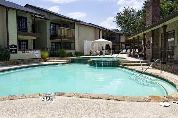 Apartment rentals t in Bedford TX