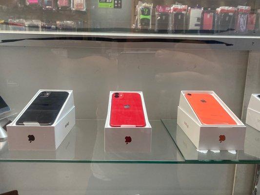 New iPhones unlocked for used on any carrier