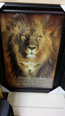 Lion of Judah picture with frame.
 Size 24"×36" $90  free shipping.