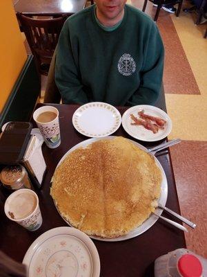 Pancake! It's huge!