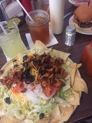 Nummy chicken taco salad & margarita