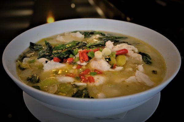 Chengdu Fish Filet w. Pickled Vegetables & Glass Noodle