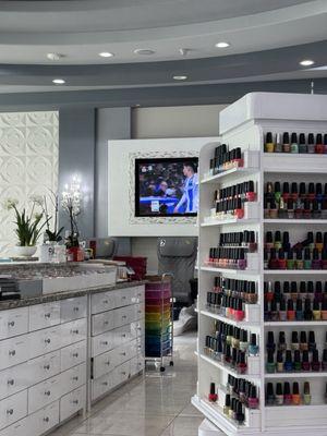 The Nail Lounge