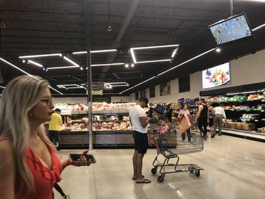 Updated Aldi in Westchester! If you haven't been to Aldi yet you should!