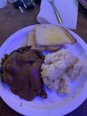 Salisbury Steak with Mashed Potatoes