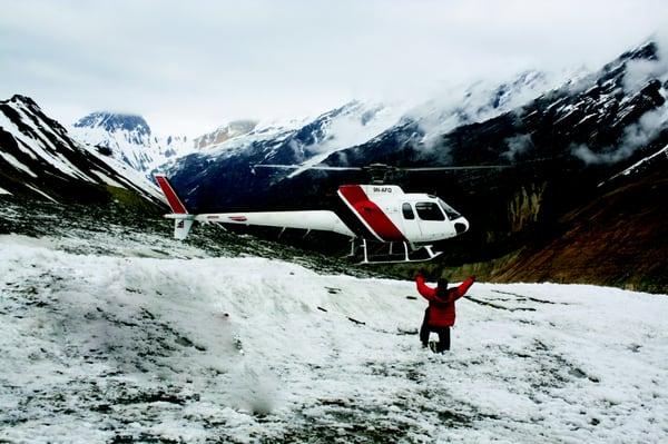 Global Rescue conducts an evacuation in the Himalaya