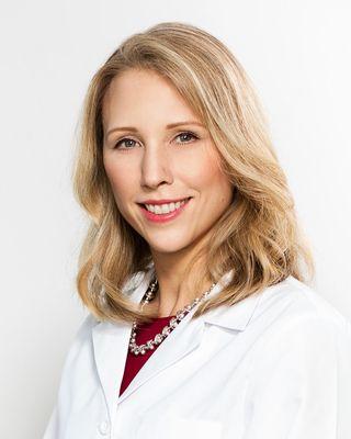 Dr. Laurel Naversen Geraghty, Board-Certified, Stanford-trained dermatologist