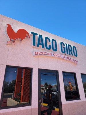 Taco Giro Entrance