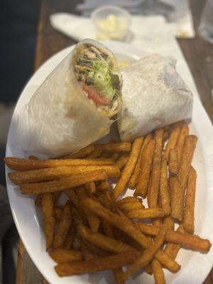 Chkn/steak wrap yum