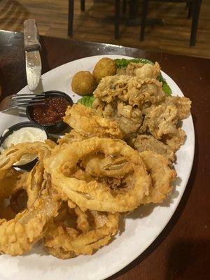 Oysters with Onion Rings