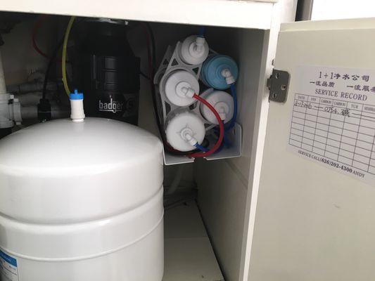 Quick and clean installation for water purifier