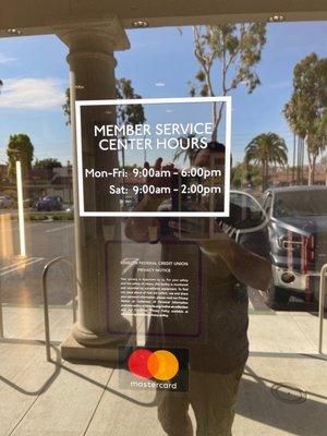 One of the only banks that doesn't have a full usable ATM in orange county for their customers!