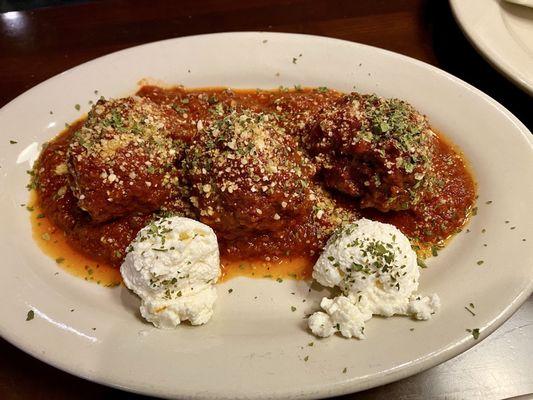 Mama Tucci's Italian Homemade Meatballs