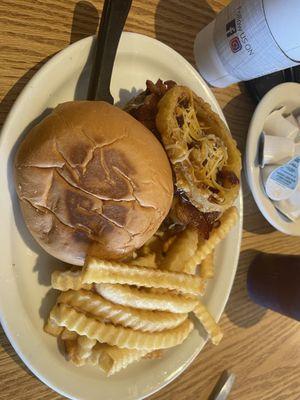 1/2 lb smokehouse burger