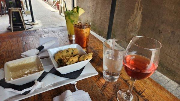 Tempura jalapeños and various cocktails!