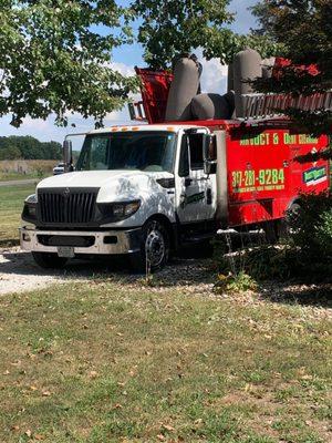 We utilize the best equipment on the market. This is our customer Caddy Vac