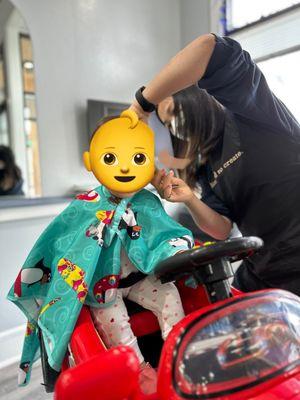 My toddler's first haircut