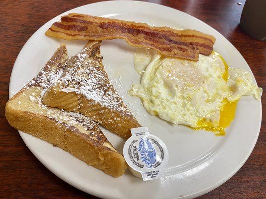 Club Breakfast (French Toast, Eggs, and Bacon)