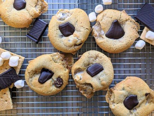 S'mores cookie of the month