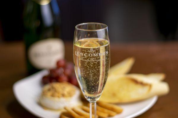 Our Heritage Brut shown paired with our Baked Brie