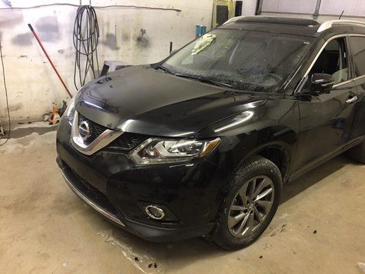 2015 nisssan rogue finished product repaired painted buffed and washed was smashed on drivers headlamp, hood, bumper cover, and support