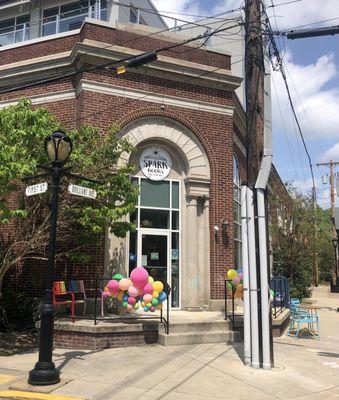 Entrance on corner of Brilliant Ave @ 1st Street