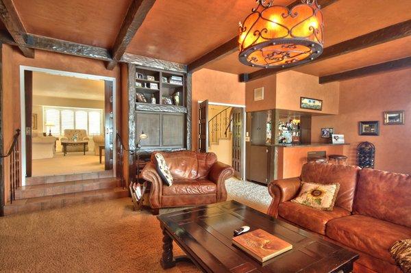 Cozy family room and wet bar