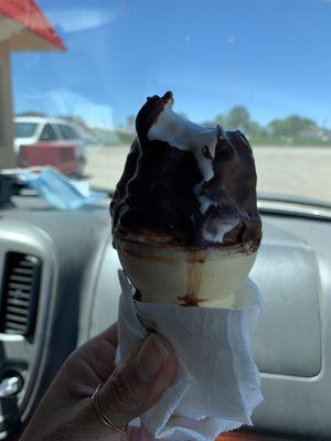 Peanut butter soft serve with chocolate dip