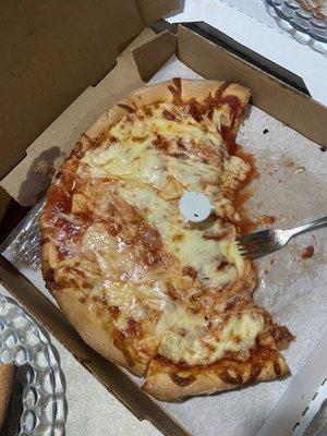 Hawaiian medium pizza