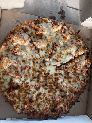 Chicken bacon ranch pizza.