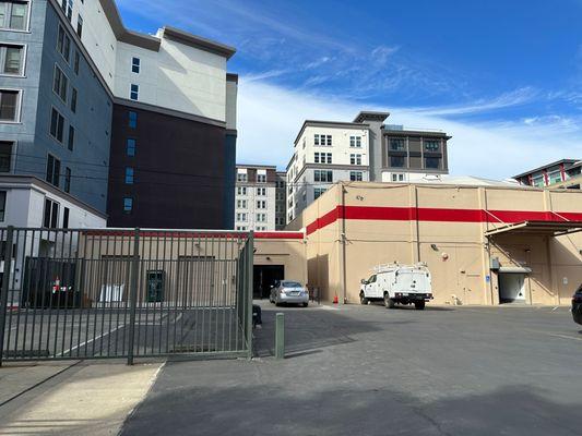 Self storage facility in Redwood City, CA.