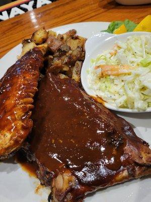 Bbq ribs and chicken platter