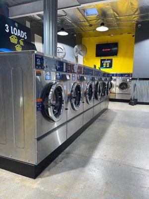 Lots of washers and dryers. Never a long wait :)