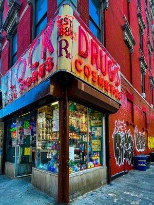 Block Drug Store