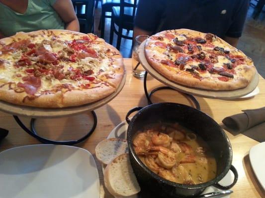 Three little pigs pizza,  The House pizza,  and Bouillabaisse