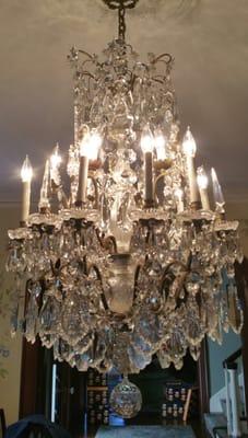 Crystal chandelier REPAIR, cleaning and crystal pinning at LAMPWORKS GALLERY