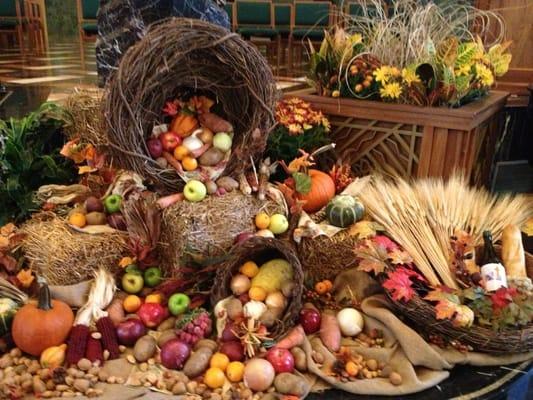 Their Thanksgiving offering was setup very nicely. My church plans to suggest the fresh fruits and veggies back at our parish.