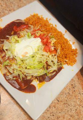 CHICKEN,GROUND BEEF AND CHEESE ENCHILADAS