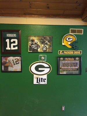 we are a Packers Everywhere establishment!