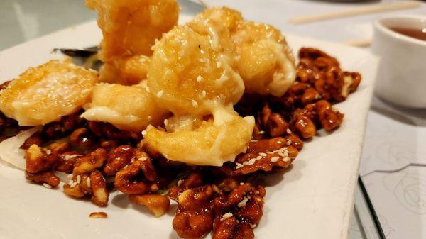 Walnut Prawns