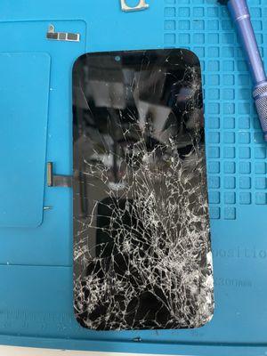 iPhone 14 Pro Screen Replacement